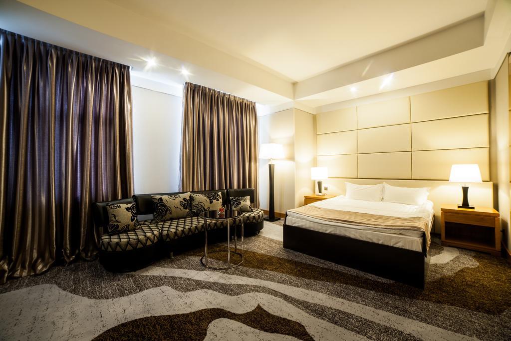 Absolute Hotel Astana Kamer foto