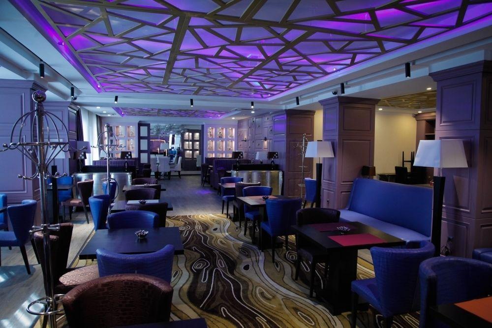 Absolute Hotel Astana Buitenkant foto